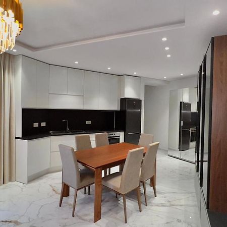 Zeus Tirana Suite Deluxe Exteriör bild